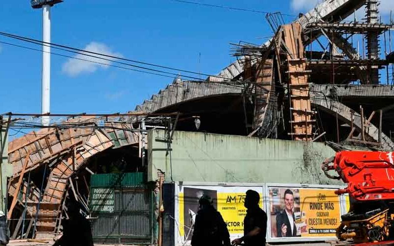 Derrumbe: La AGC asegura que la obra estaba clausurada Derrumbe: La AGC asegura que la obra estaba clausurada