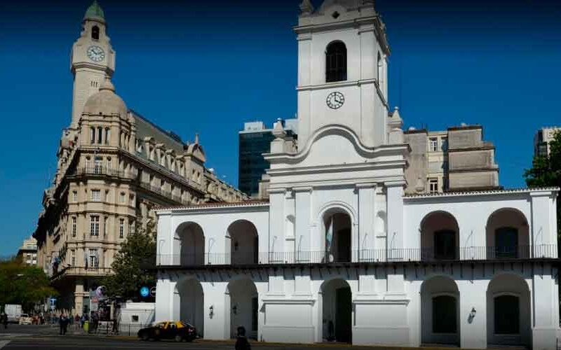 El Cabildo reabrió sus puertas e inaugurará dos exhibiciones El Cabildo reabrió sus puertas e inaugurará dos exhibiciones
