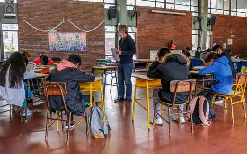 Prácticas educativas en ámbitos laborales Prácticas educativas en ámbitos laborales