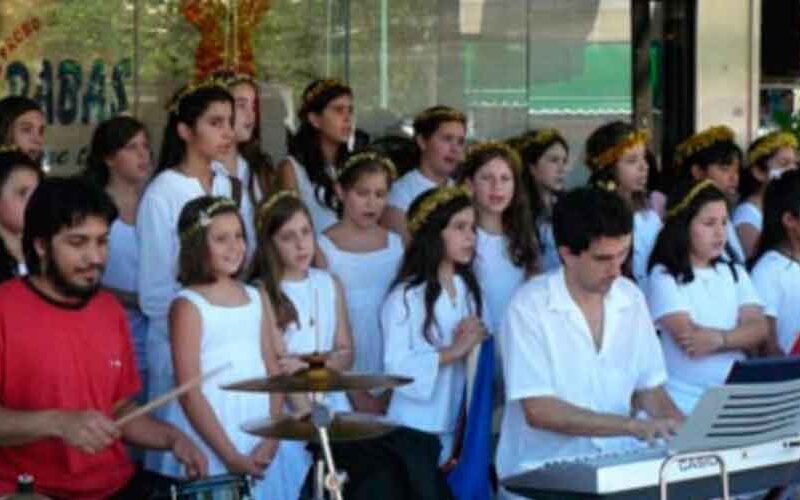 Un coro de más de 100 niñas cantará villancicos