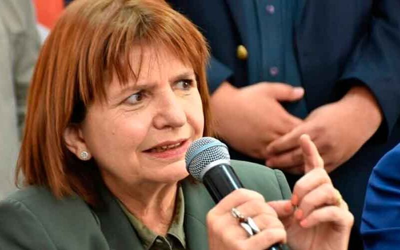 Bullrich abrió un local partidario en Flores