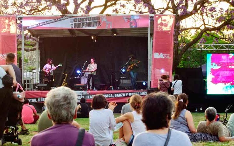 La Ciudad celebró el Mes de la Cultura Independiente La Ciudad celebró el Mes de la Cultura Independiente