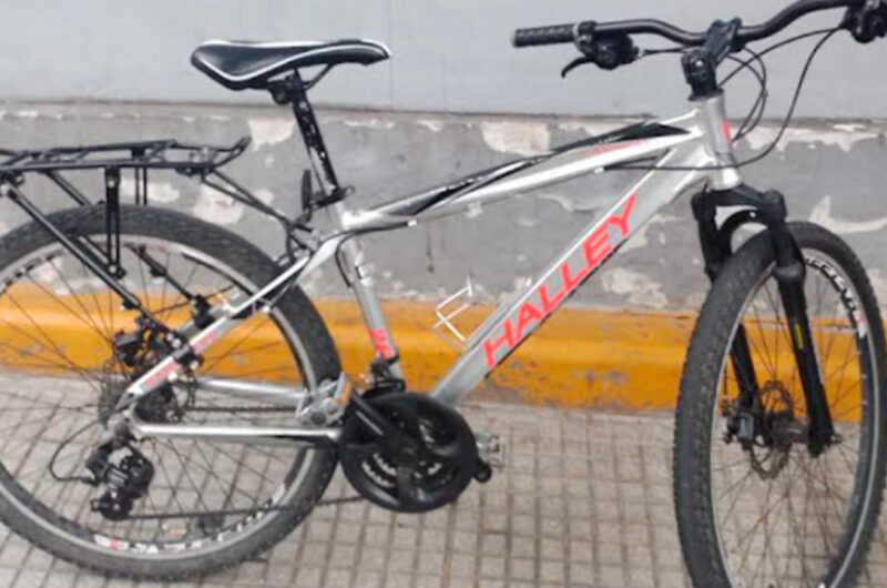Detienen a un hombre que vendía por Internet una bicicleta robada Detienen a un hombre que vendía por Internet una bicicleta robada