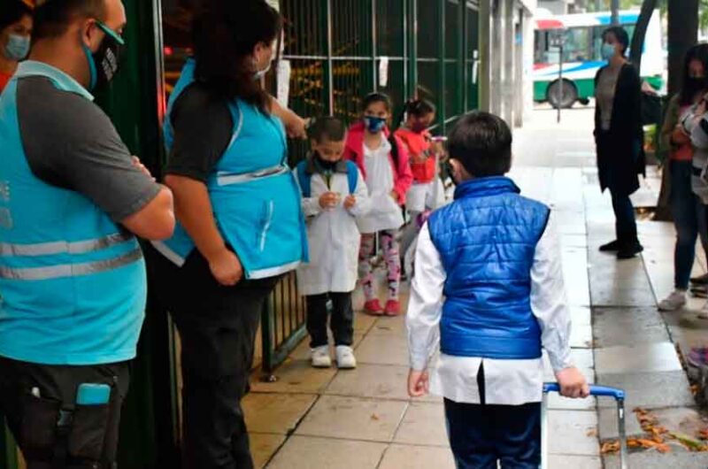 Clases: las escuelas estarán cubiertas por senderos escolares