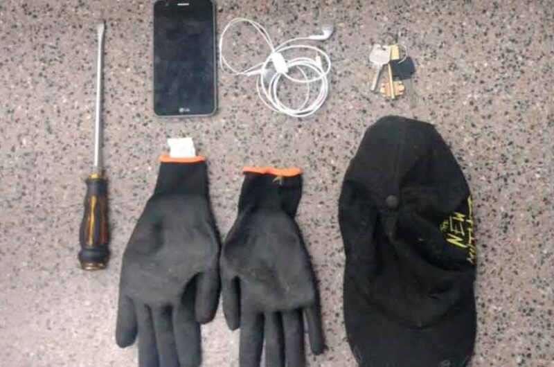 Dos detenidos por intentar cometer una entradera Dos detenidos por intentar cometer una entradera