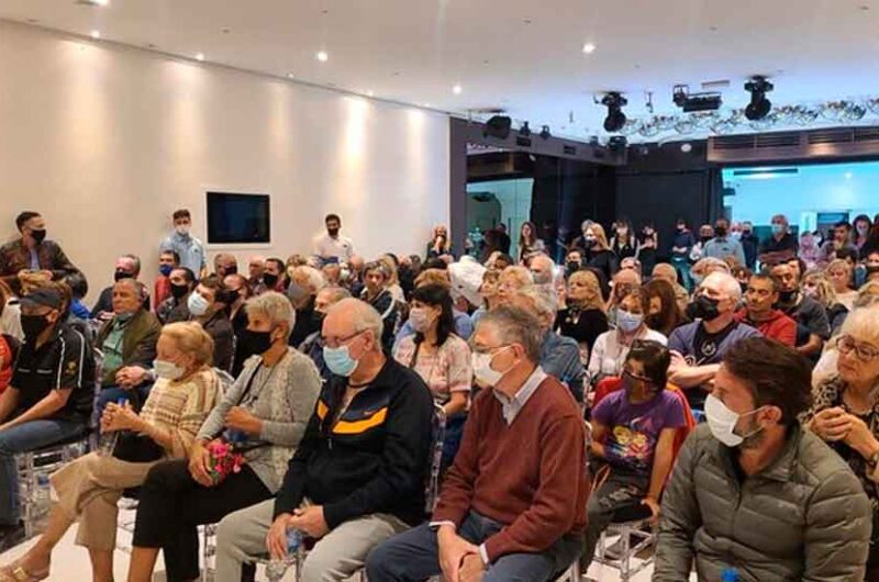 Reunión de vecinos de Flores con Jorge Macri