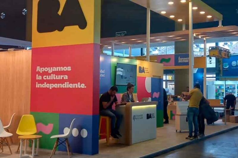 Feria del Libro: La ciudad celebra el mundo del libro Feria del Libro: La ciudad celebra el mundo del libro