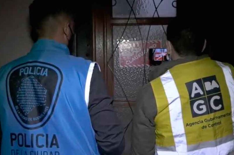 Clausuran un sauna  y detuvieron a su encargada