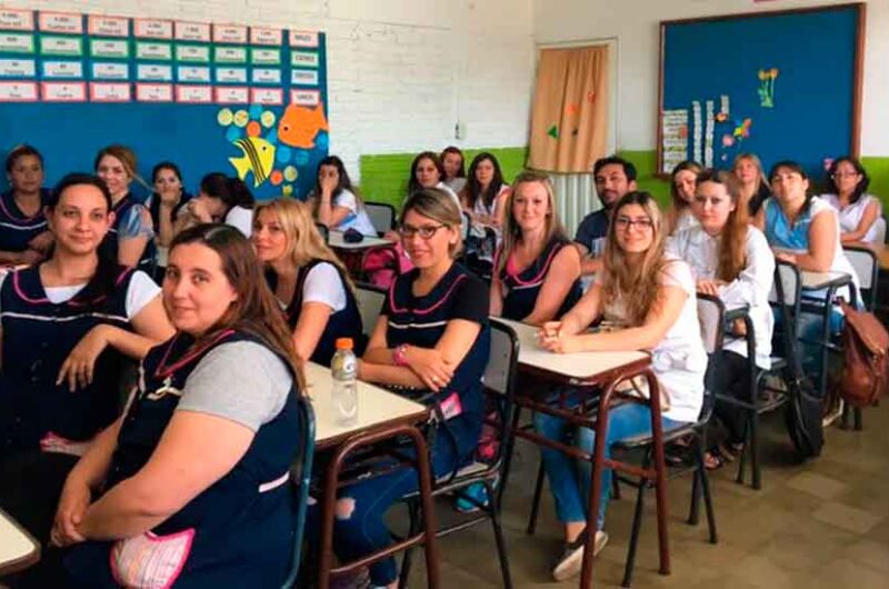 Aprobaron la reforma del Estatuto Docente Aprobaron la reforma del Estatuto Docente