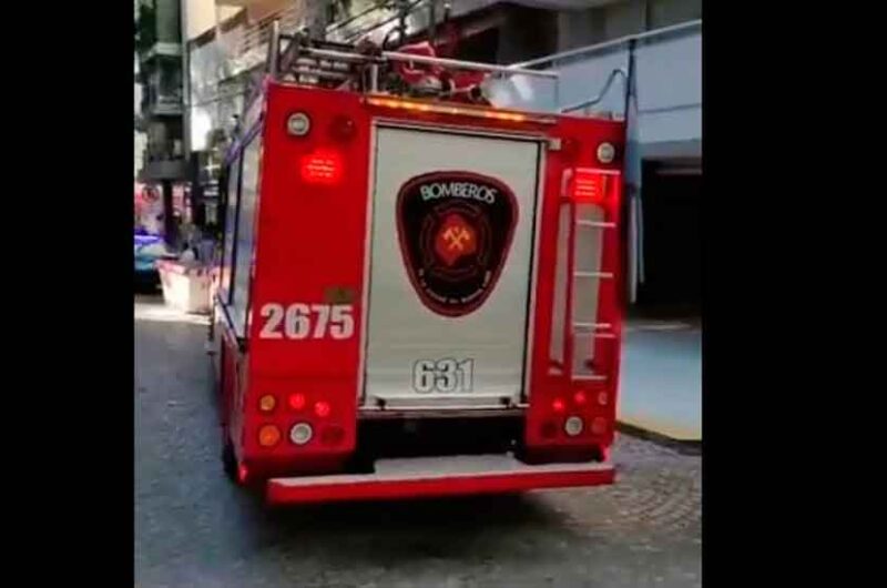 Un ascensor cayó del décimo piso y hubo cuatro heridos Un ascensor cayó del décimo piso y hubo cuatro heridos