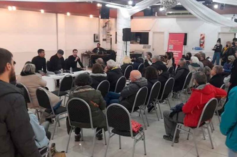 Reunión de vecinos de Parque Chacabuco con Jorge Macri Reunión de vecinos de Parque Chacabuco con Jorge Macri