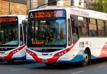 Aumenta un 40% los boletos de colectivos y trenes
