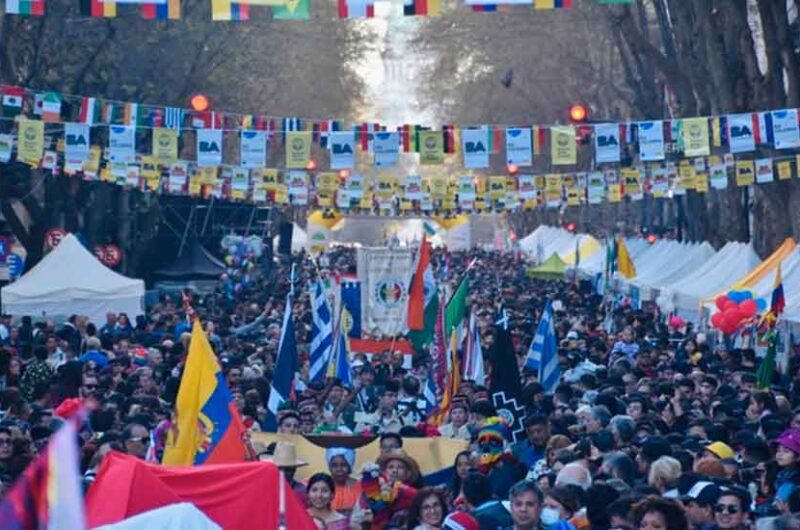 Gran concurrencia al Festival de Colectividades