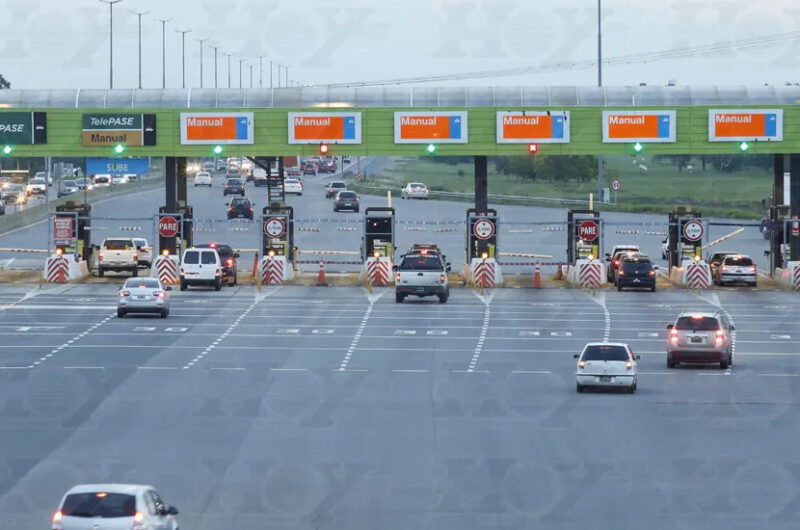 Las autopistas porteñas suben un 40% desde este viernes Las autopistas porteñas suben un 40% desde este viernes