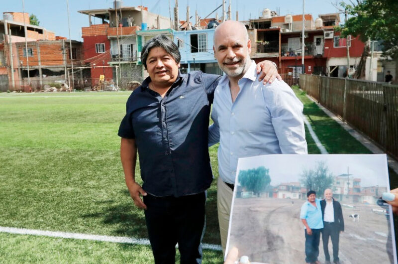 El jefe de gobierno Rodríguez Larreta recorrió el Barrio 31 El jefe de gobierno Rodríguez Larreta recorrió el Barrio 31