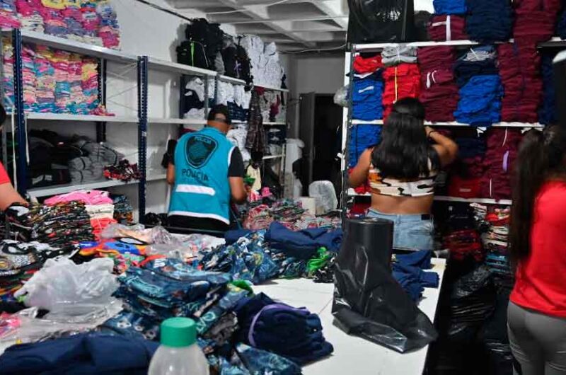 Fue clausurado en el barrio de Flores un taller clandestino Fue clausurado en el barrio de Flores un taller clandestino