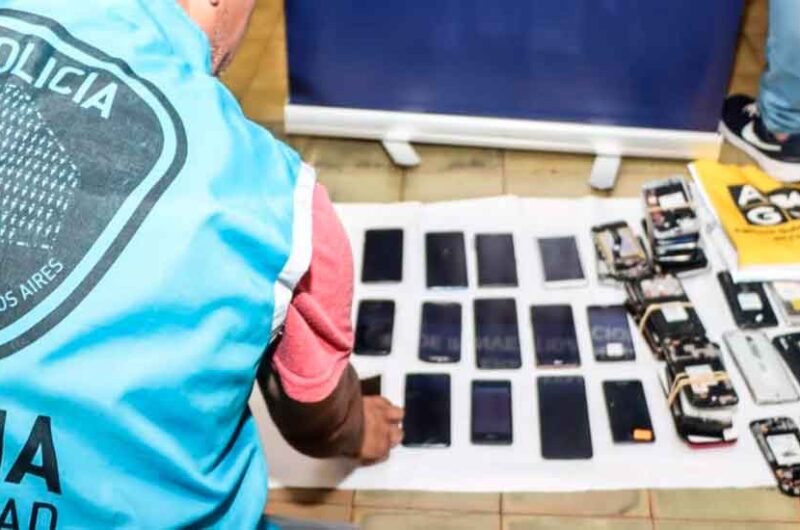Inspecciones a locales de celulares terminaron con equipos secuestrados Inspecciones a locales de celulares terminaron con equipos secuestrados