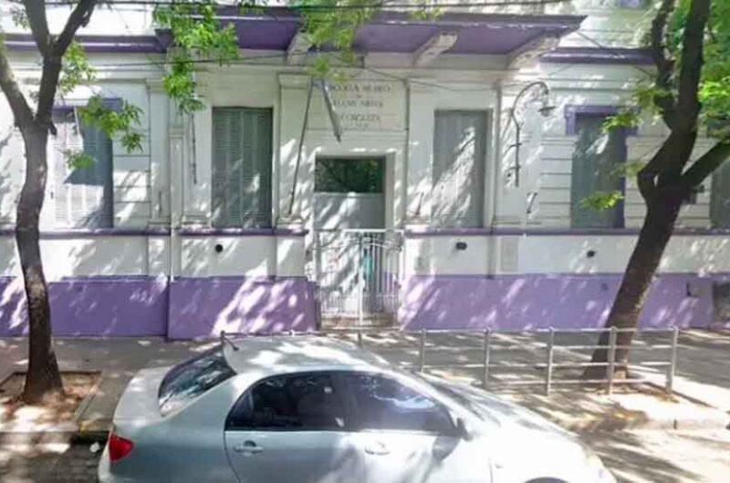 Una escuela de Flores suspendió las clases por la presencia de ratas Una escuela de Flores suspendió las clases por la presencia de ratas