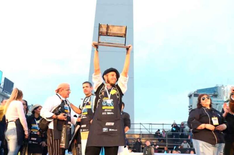 Héctor Caballero es el ganador del 5to Campeonato Federal del Asado