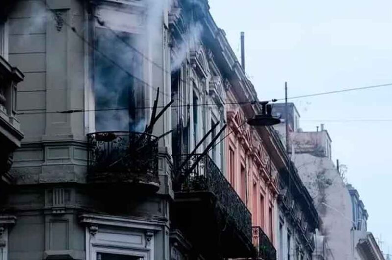 Se incendió un inquilinato del centro porteño