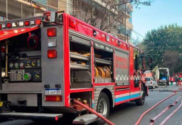 Hallan armas y seis granadas durante un incendio