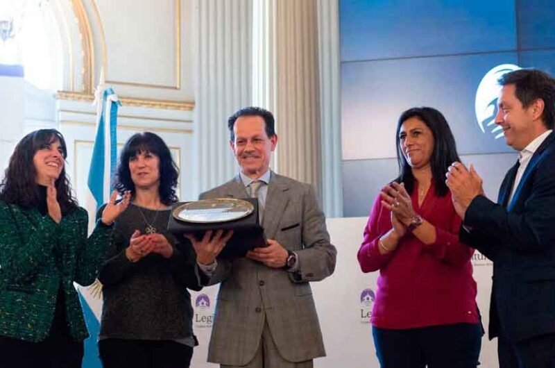 Legislatura: Reconocimiento a la Escuela Cangallo Schule Legislatura: Reconocimiento a la Escuela Cangallo Schule