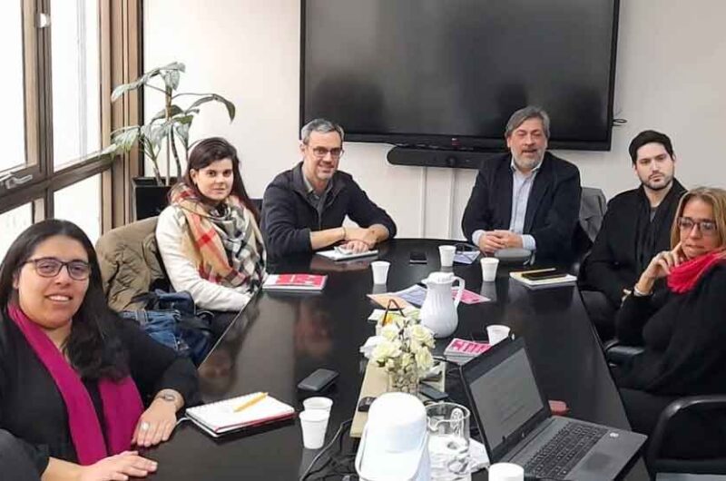 Reunión entre la Defensoría del Pueblo y ENARGAS Reunión entre la Defensoría del Pueblo y ENARGAS