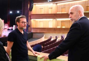 Larreta recorrió las obras que se hicieron en el Teatro Alvear