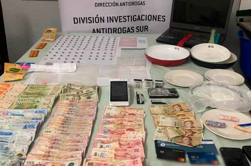 Desbarataron una cocina de drogas sintéticas en Villa Luro