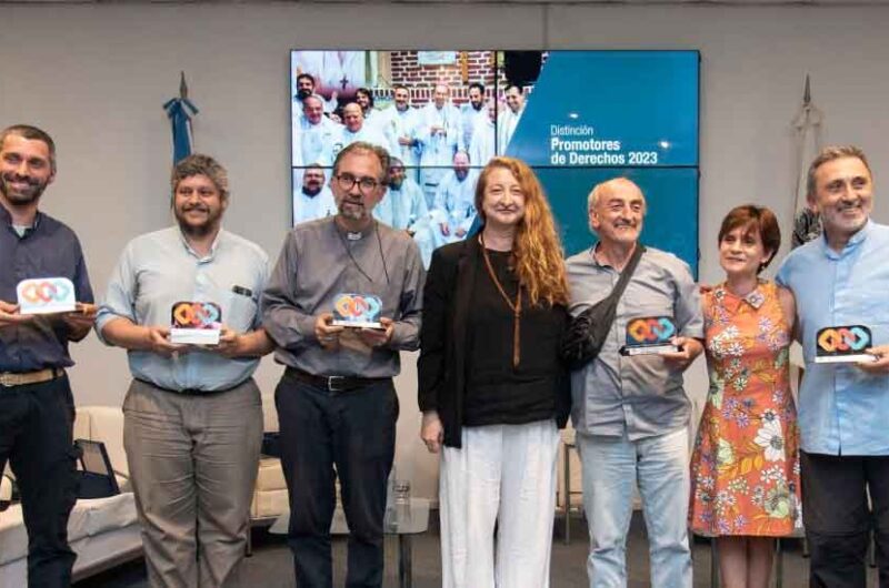 El Papa Francisco recibió el Premio Alicia Oliveira