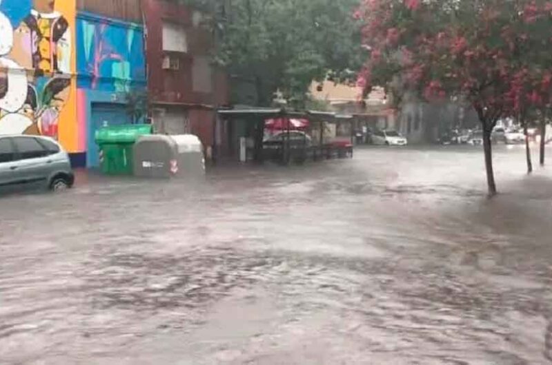 Continúa la alerta amarilla por fuertes lluvias en la ciudad