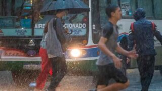 Ola de calor: diluvia en la Ciudad de Buenos Aires