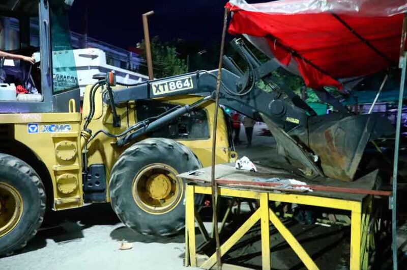 Se desalojo la feria informal en la terminal de ómnibus