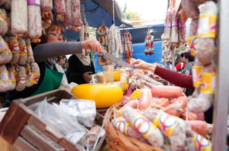 Vuelve la Feria de Mataderos con más de 300 puestos