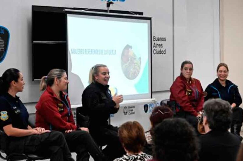 Encuentro de Mujeres del Ministerio de Seguridad con vecinos Encuentro de Mujeres del Ministerio de Seguridad con vecinos