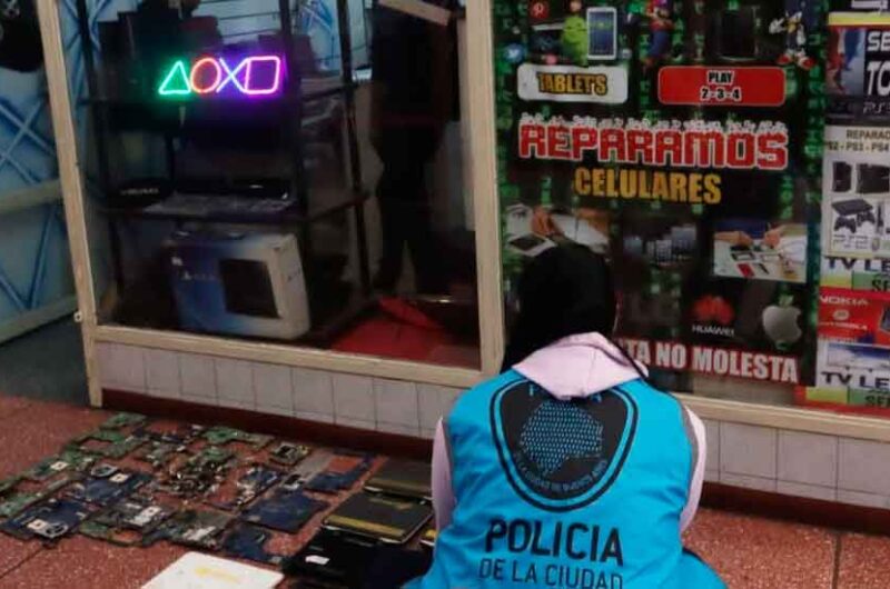 Educación: Recuperaron más de 370 computadoras robadas Educación: Recuperaron más de 370 computadoras robadas