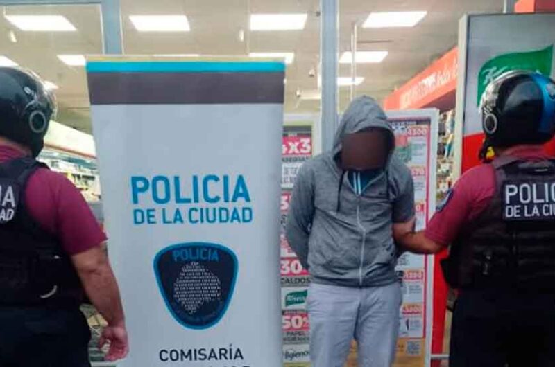La Policía de la Ciudad evitó el robo a un supermercado La Policía de la Ciudad evitó el robo a un supermercado