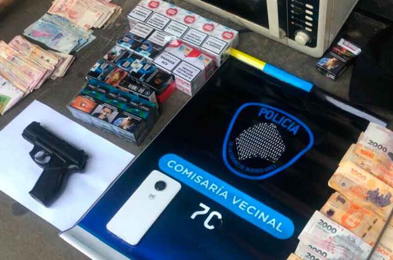 Violento robo a mano armada en un kiosco de Flores Violento robo a mano armada en un kiosco de Flores