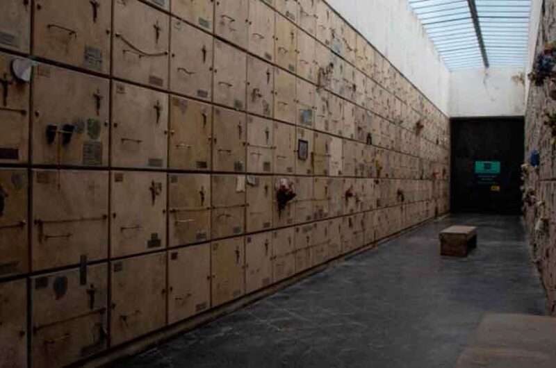 Reabrió un sector del Gran Panteón del cementerio de Flores Reabrió un sector del Gran Panteón del cementerio de Flores