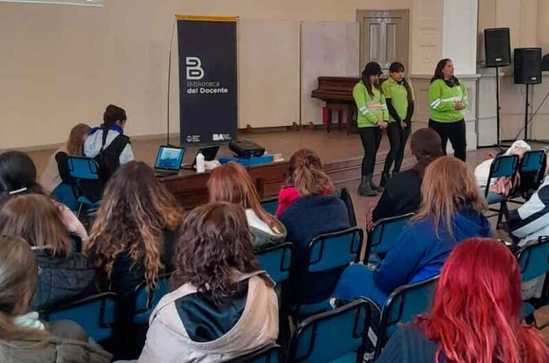 Las escuelas se capacitan sobre la Gestión de Residuos Las escuelas se capacitan sobre la Gestión de Residuos