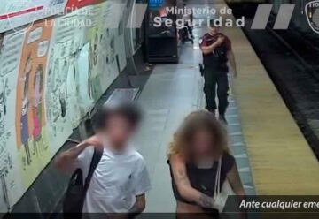 Daños: Dos detenidos por grafitear el subte