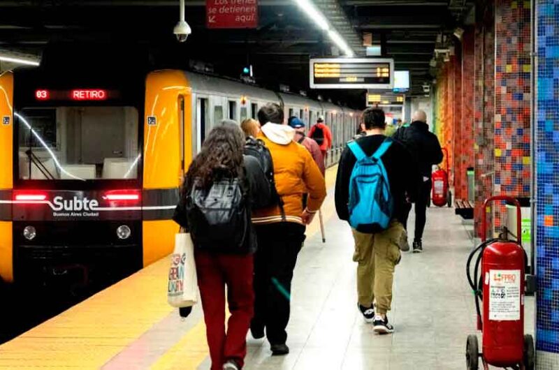Subte: nuevos coches para sumar en las líneas A y C Subte: nuevos coches para sumar en las líneas A y C