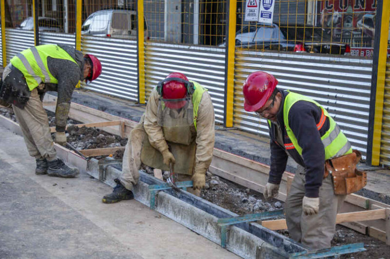 Comenzó la obra de renovación de la avenida Caseros Comenzó la obra de renovación de la avenida Caseros