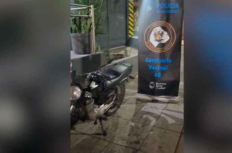 Un motochorro detenido tras arrebatar un celular