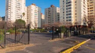 Construirán una nueva plaza en un viejo playón de estacionamiento