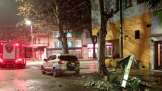 Dos pirómanos detenidos por incendiar contenedores en Villa Devoto