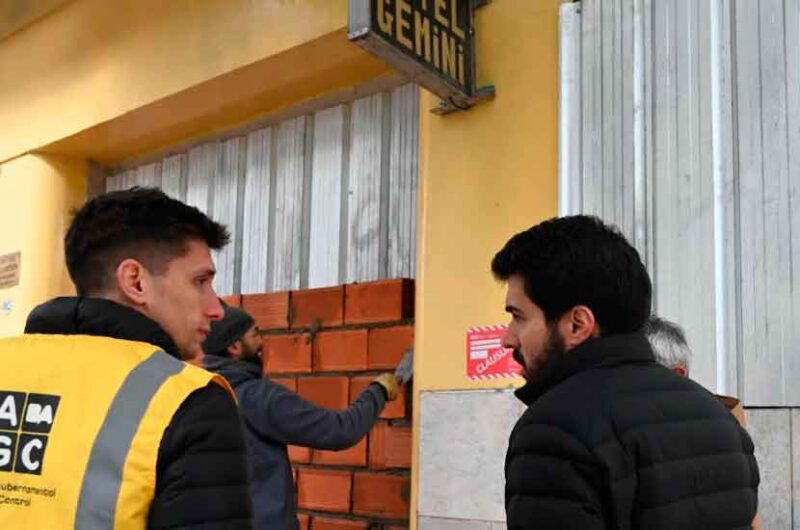 Clausuran y tapian el Hotel Gemini en Balvanera Clausuran y tapian el Hotel Gemini en Balvanera