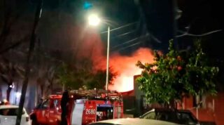Se incendiaron dos casas en el barrio porteño de Flores