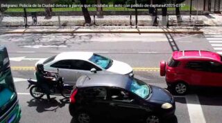 Detienen a una pareja que circulaba en un auto con las patentes cambiadas