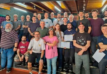 25 nuevos radioaficionados egresan del Centro de Radioaficionados